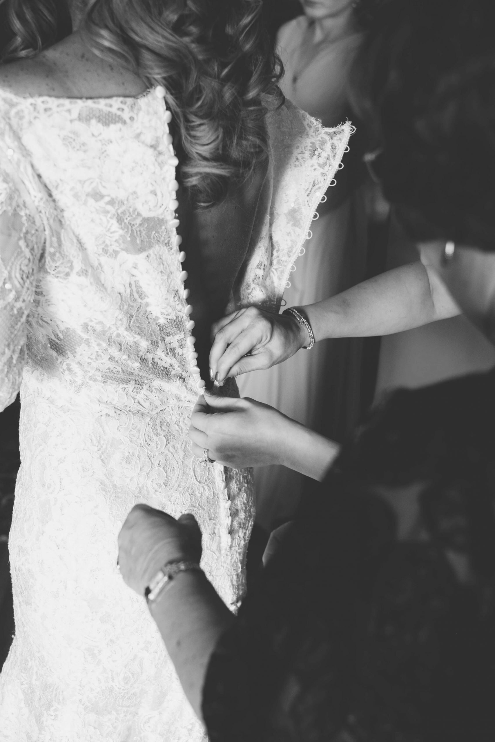 real detroit wedding kathryn steve - Mike Staff Productions wedding dress