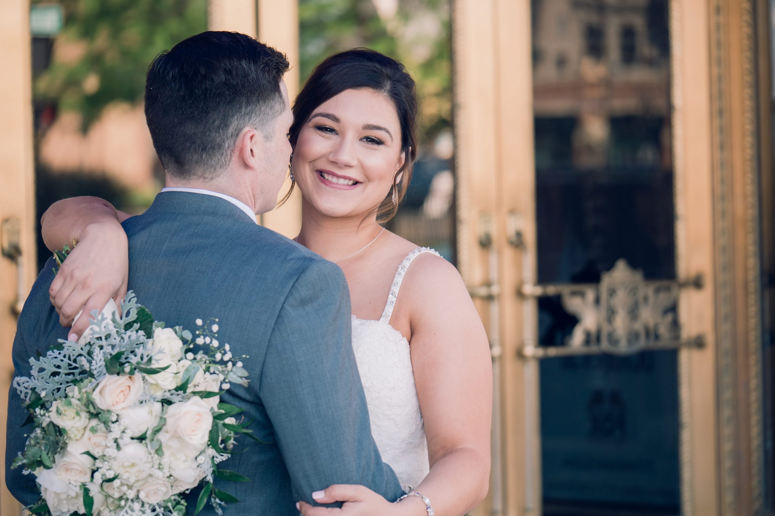 Mike Staff Productions Couples - Mike Staff Productions' Love Story Goes Viral bride and groom wedding photography
