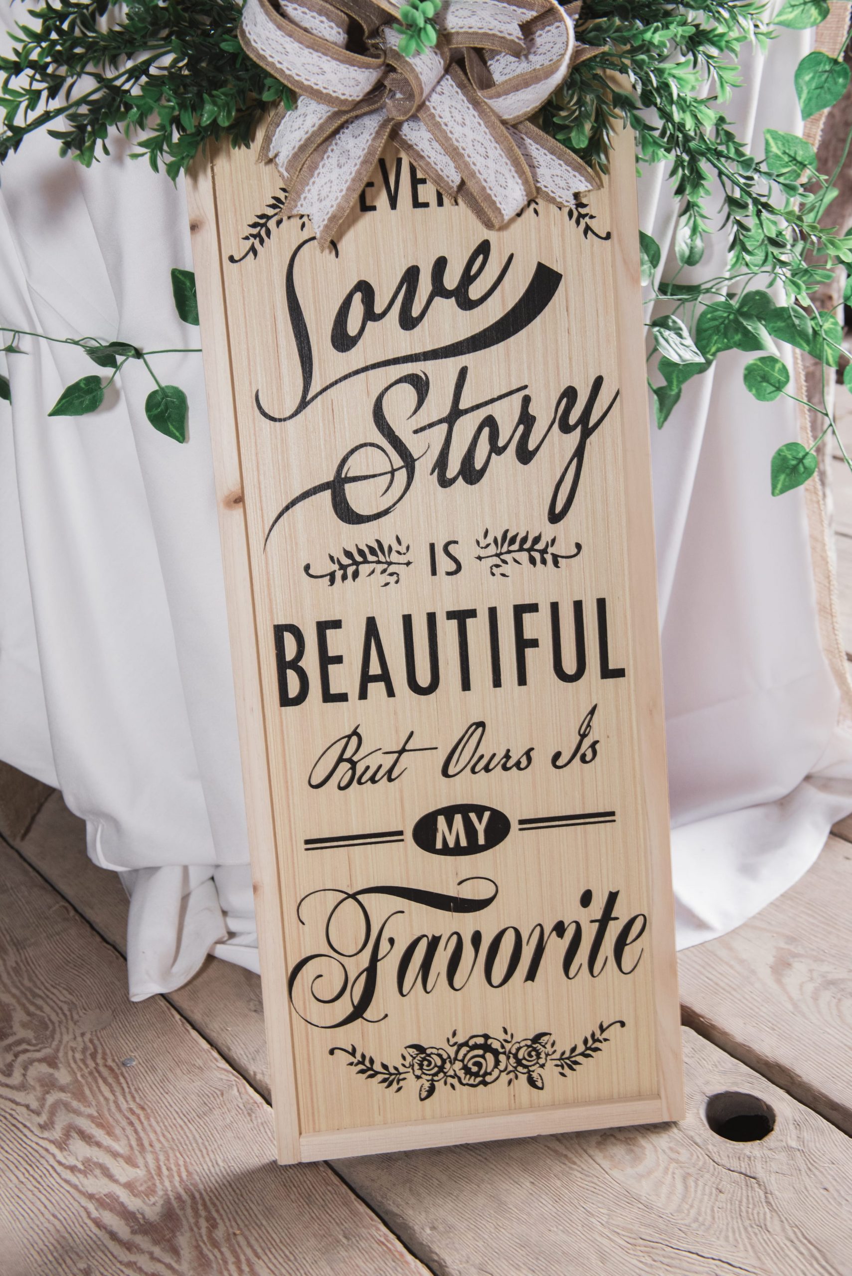real detroit wedding jessi and tone - Mike Staff Productions wedding sign decoration