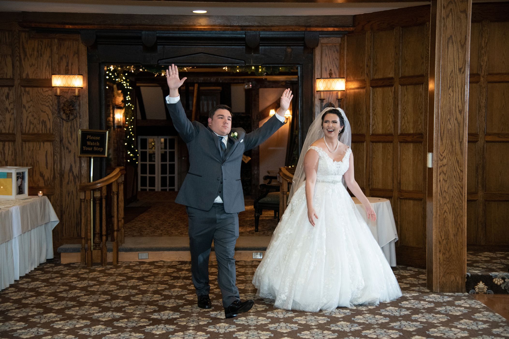addison oaks grand entrance - Mike Staff Productions addison oaks grand entrance