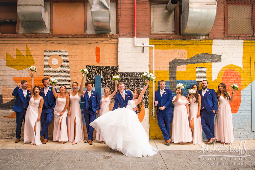 bridal party in downtown detroit - Mike Staff Productions bridal party in downtown detroit wedding_metro detroit wedding photography locations