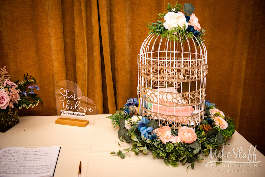 mikestaff-20 - Mike Staff Productions cage cards box at wedding