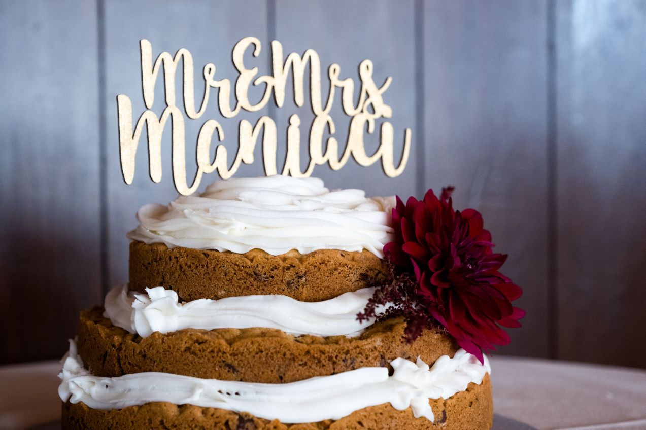 rustic wedding cake - Mike Staff Productions rustic wedding cake