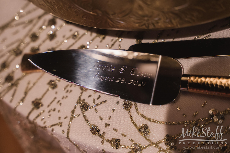 wedding cake knives - Mike Staff Productions wedding cake knives